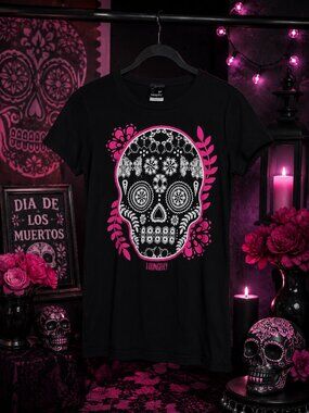 NWT Disneyland Loungefly Sugar Skull Black T-Shirt L